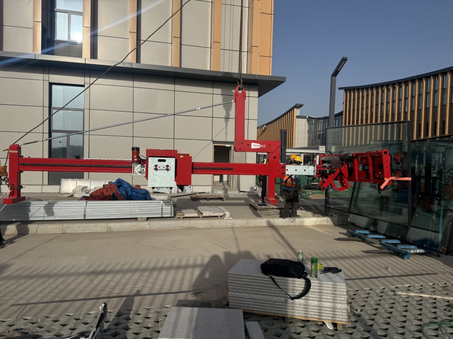 Balancing Crane Application