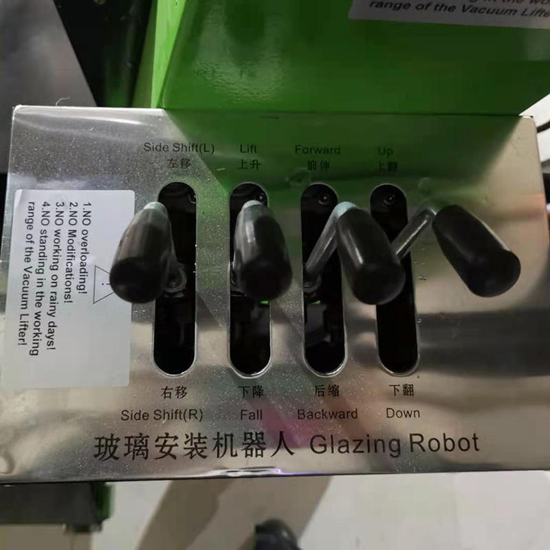 Glazing robot control handles